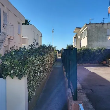 Marie Galante La Au Bout Du Chemin ! Appartement Le Grau-du-Roi
