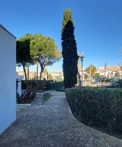 Marie Galante La Au Bout Du Chemin ! *
